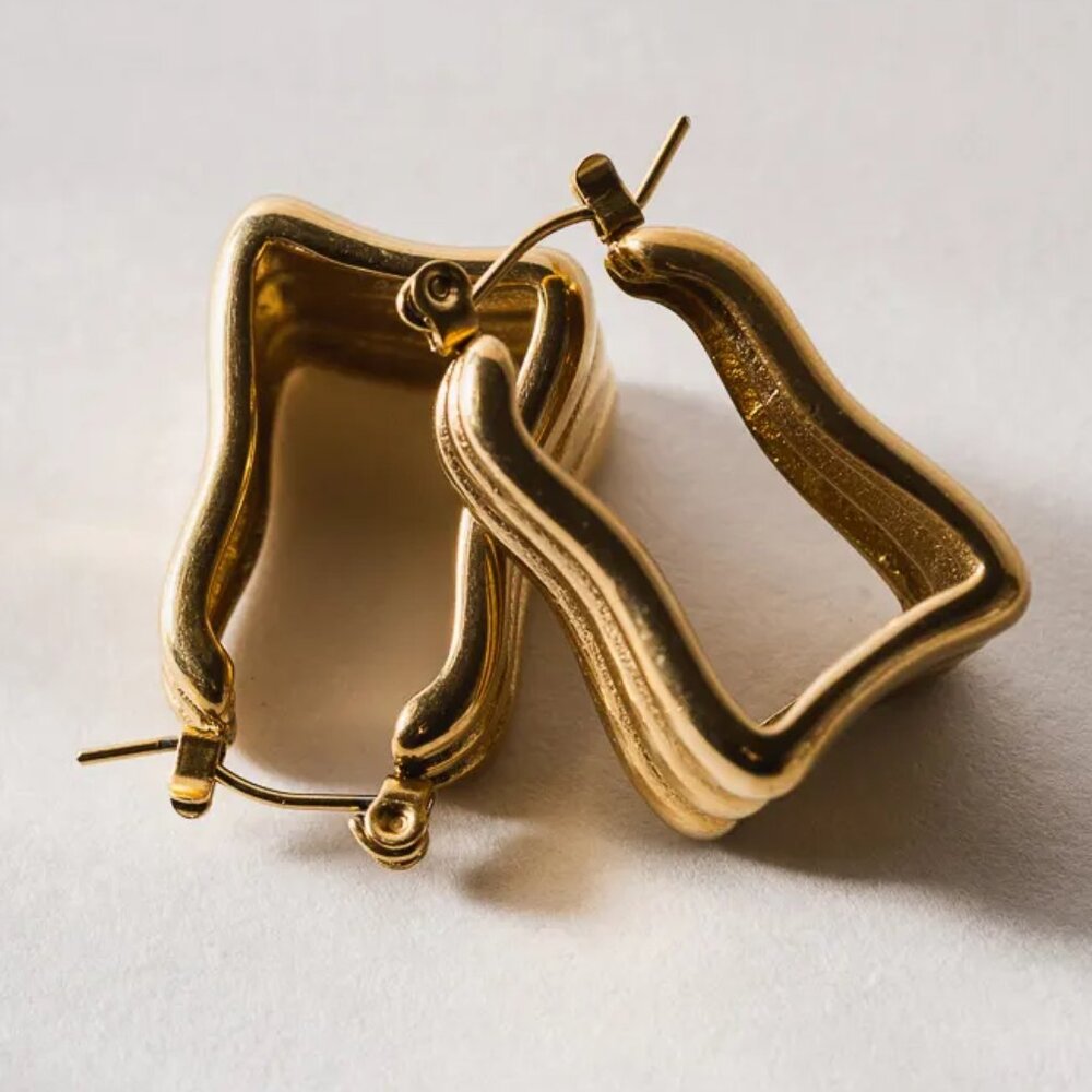 AMELIA EARRINGS/NWT - Picture 2 of 7